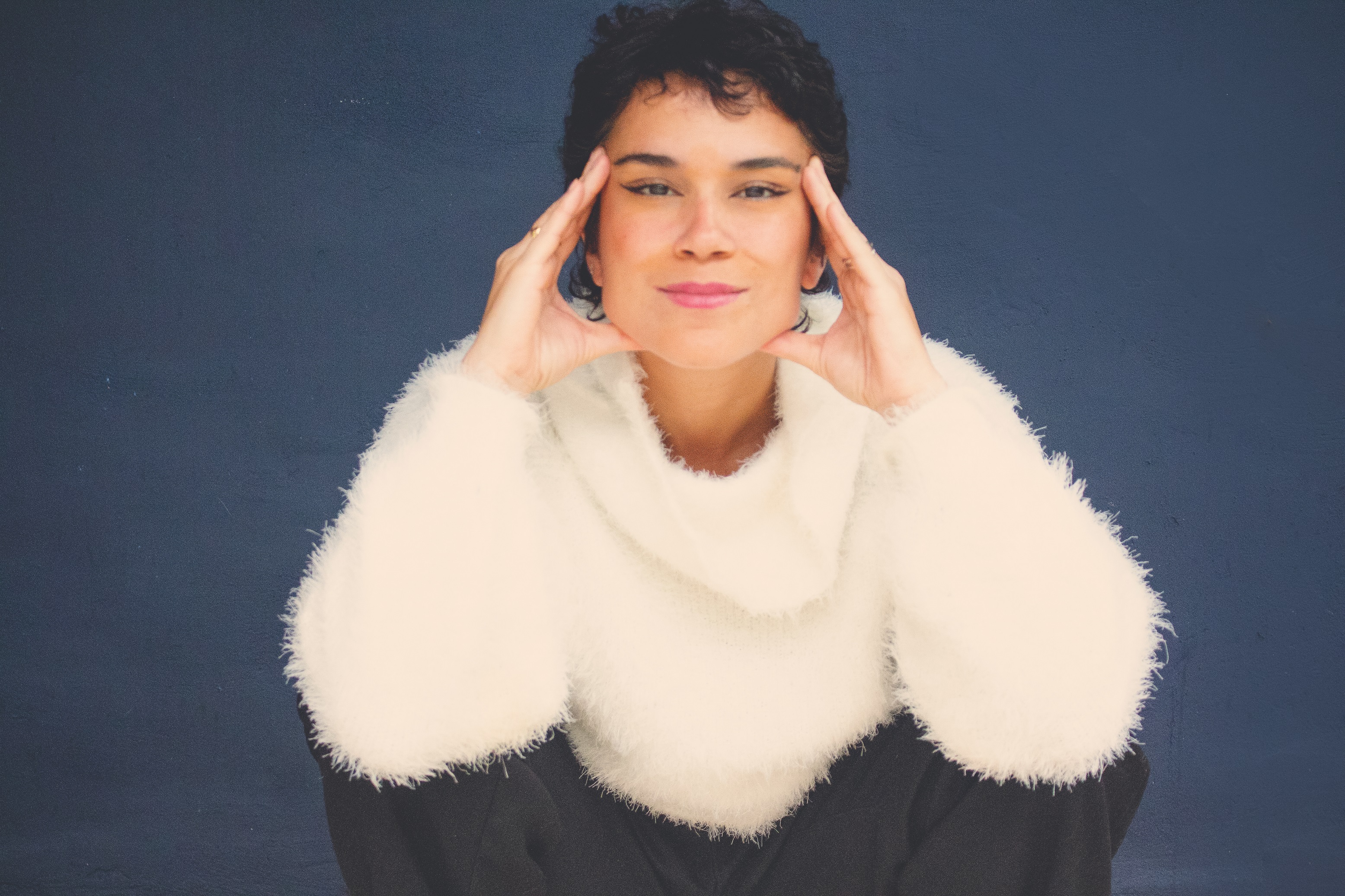 Filha de Beth Carvalho homenageia a mãe em novo álbum de sambas