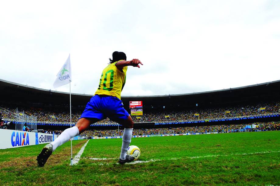 Marta, da Seleção Brasileira, durante jogo contra os EUA na final dos jogos Pan-Americanos, em 2007