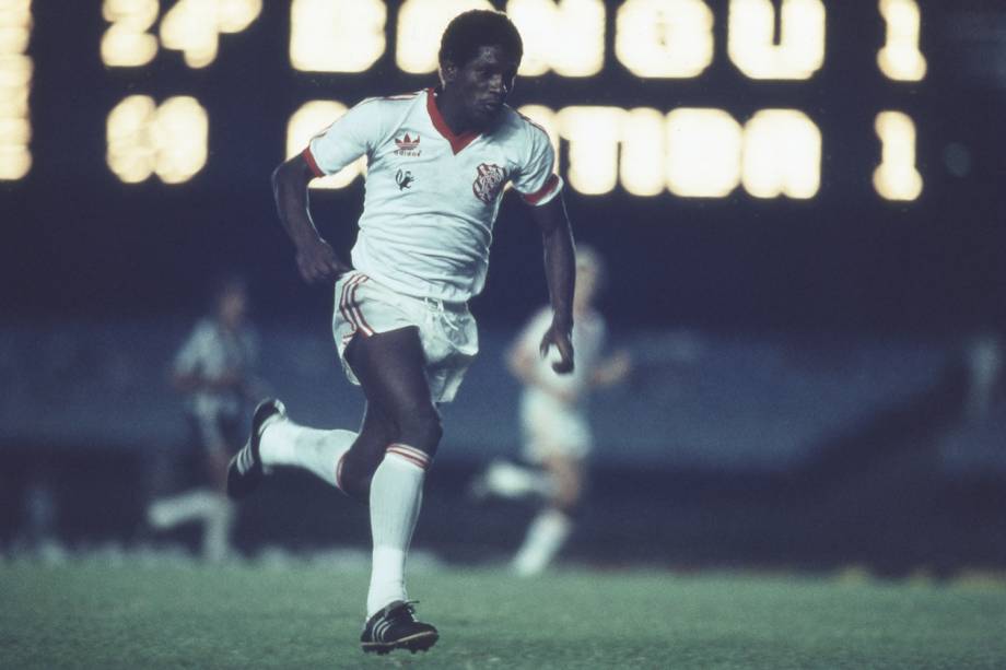 Marinho, do Bangu, durante jogo contra o Coritiba, pela Taça Libertadores da America de 1986