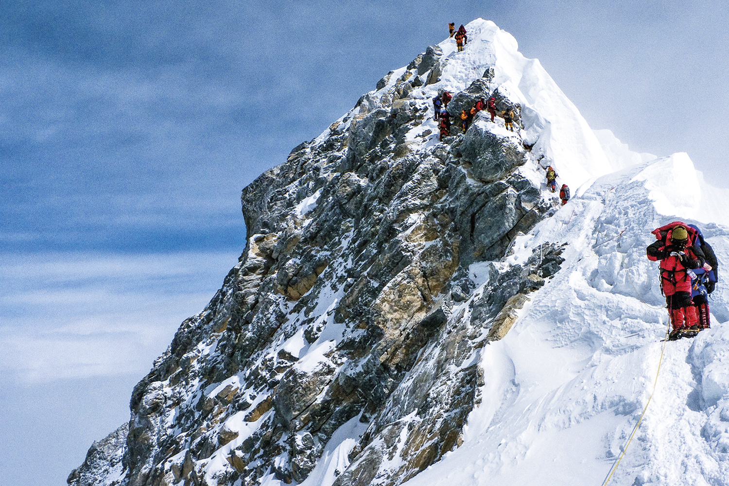 Pesquisadores subiram o Everest para obter com precisão a altura do