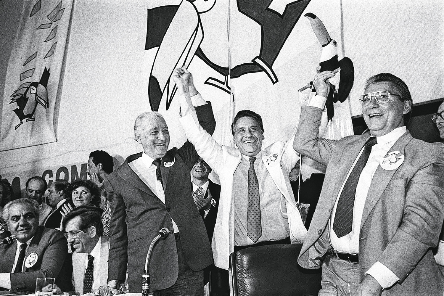 EM 1988 - Montoro, FHC e Covas: festa na criação do partido -