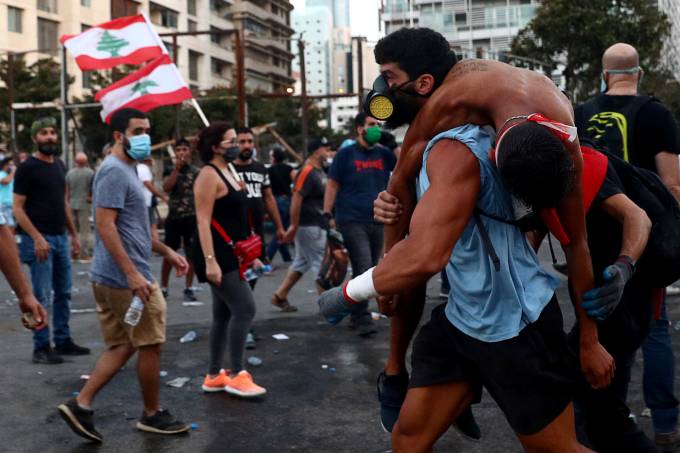 Protests called for in central Beirut days after devastating explosion