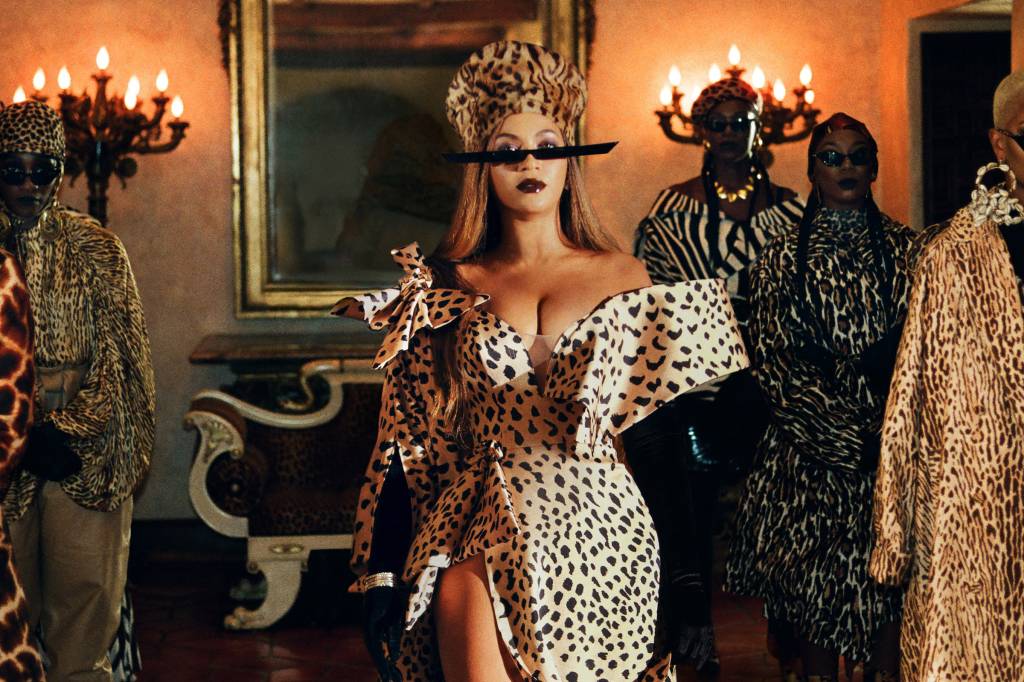 Beyoncé vai do afrofuturismo à Bíblia em 'Black is King'; veja ...