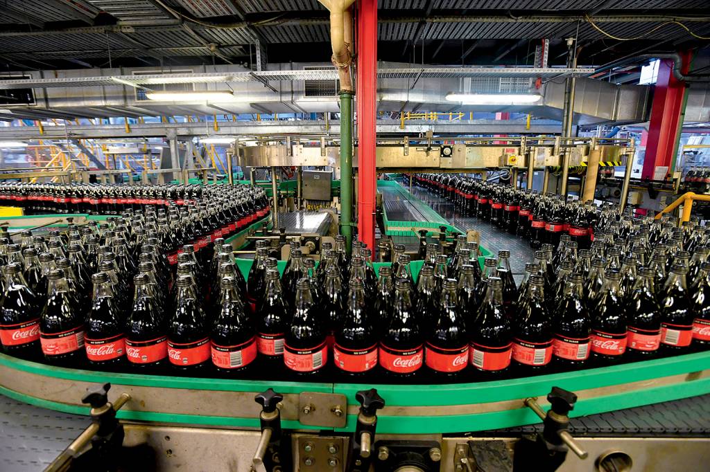 Coca-Cola assume papel em programa de combate à violência contra a mulher