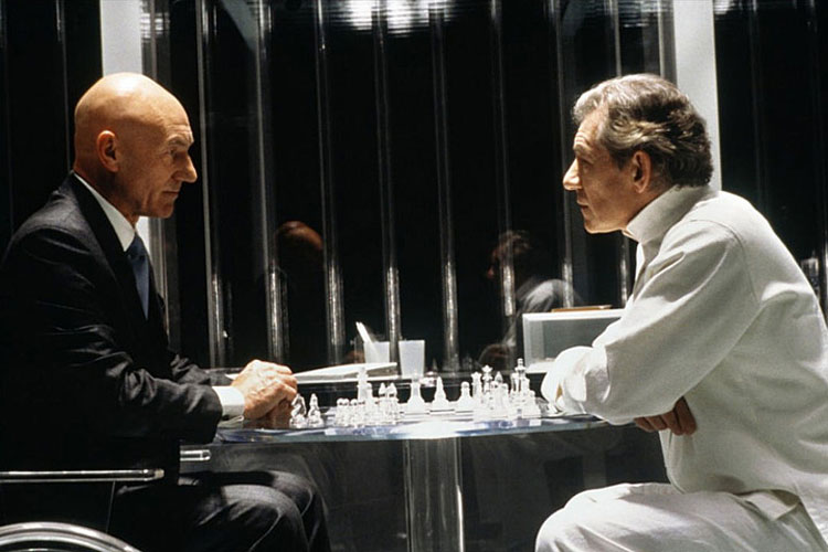 Professor Xavier (Patrick Stewart) e Magneto (Ian McKellen) em cena de 'X-Men'