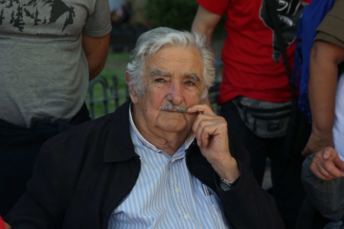 José Mujica: “Lo de Chile me sorprendió por el volumen de la explosión”