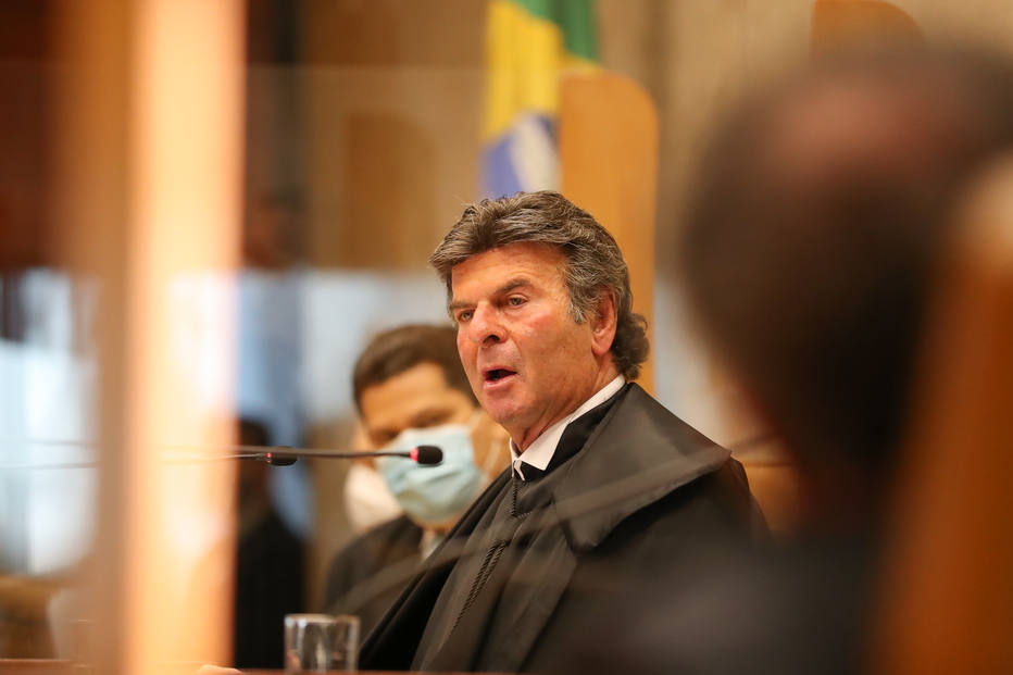 The new Minister of the Supreme Federal Court (STF) Cristiano Zanin smiles during the inauguration ceremony in Brasília, on August 3, 2023. Zanin, who had been President Lula da Silva's defense attorney in the 'Car Wash' operation, was appointed by to fill a vacancy on the Supreme Court in place of Ricardo Lewandowski, who left his post last April. (Photo by Sergio Lima / AFP)