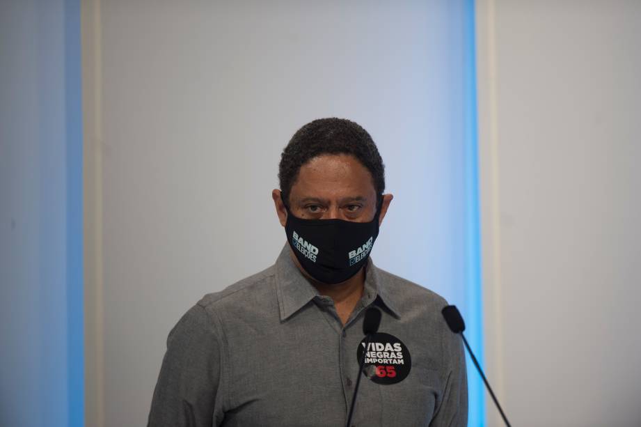 Orlando Silva (PCdoB) durante o debate eleitoral para a prefeitura de São Paulo - Orlando Silva (PCdoB) durante o debate eleitoral para a prefeitura de São Paulo -