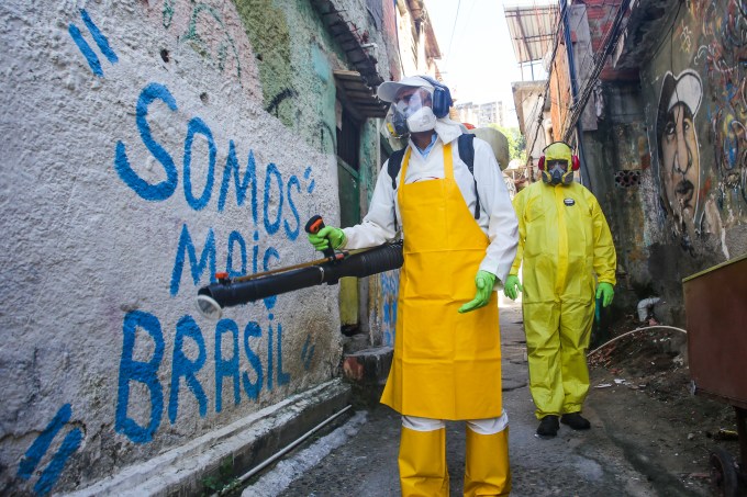 coronavírus covid-19 rua pandemia brasil