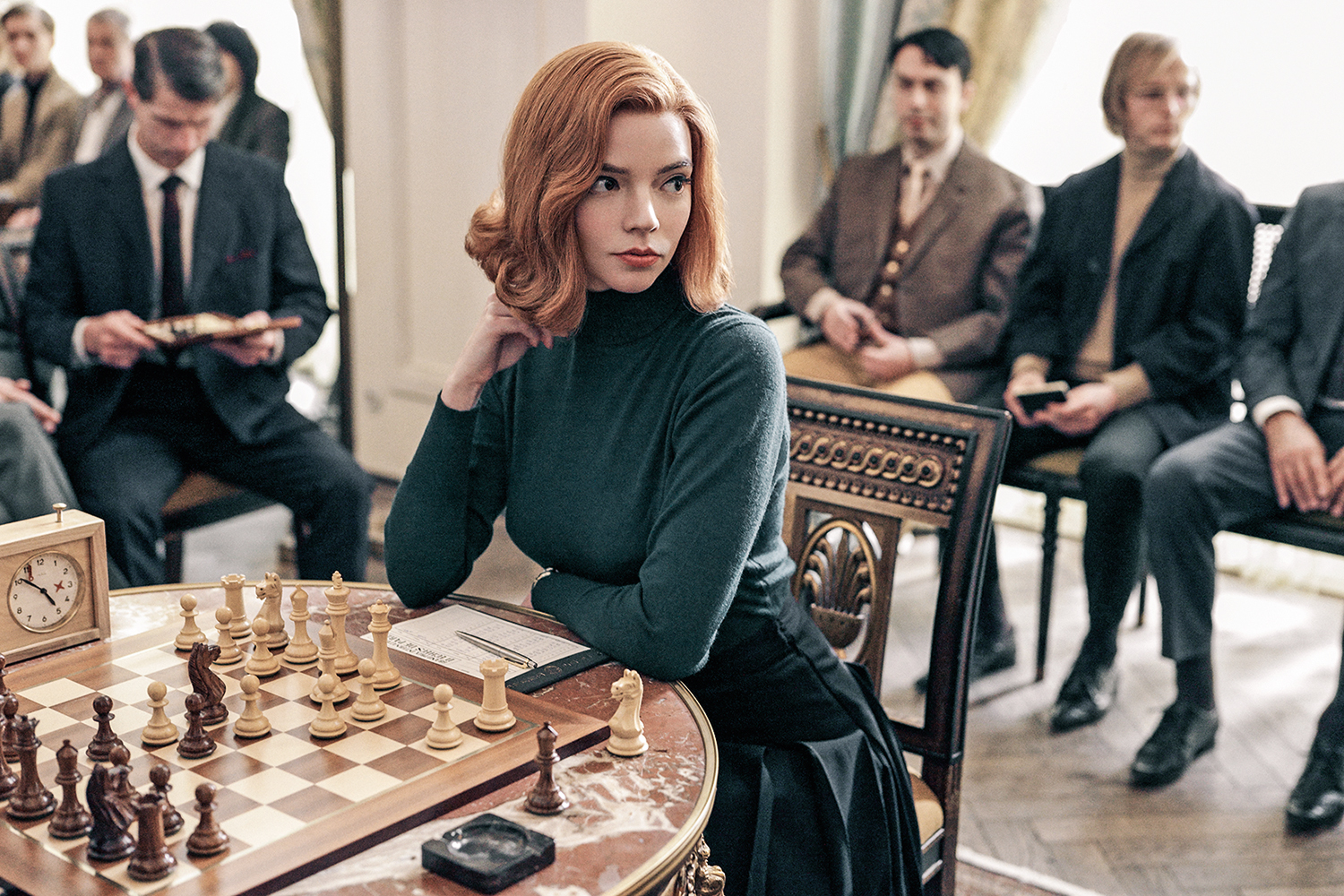Na Netflix, 'O Gambito da Rainha' fala de prodígio feminino do xadrez | VEJA