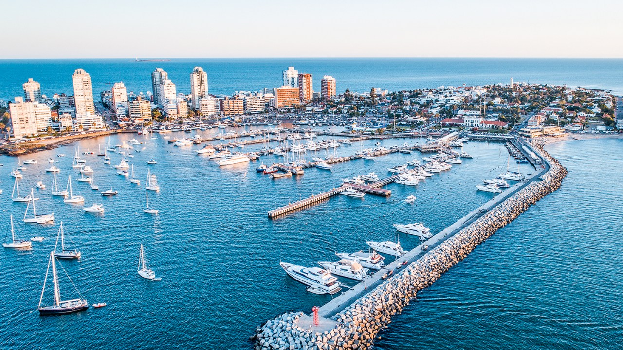 VIZINHOS, VENHAM - Punta del Este, no Uruguai: um boom imobiliário e comercial com a chegada dos novos imigrantes -