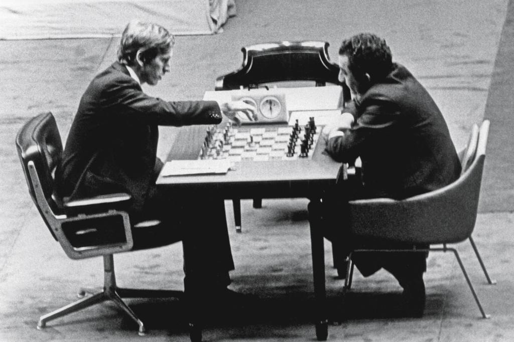 GÊNIO - Bobby Fischer versus Petrosian em 1969: o tabuleiro volta a ser pop -
