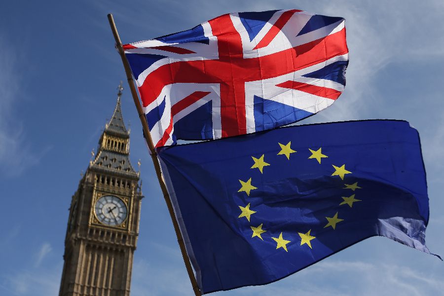 Reino Unido endurece regras de asilo com processo de regularização mais longo da Europa