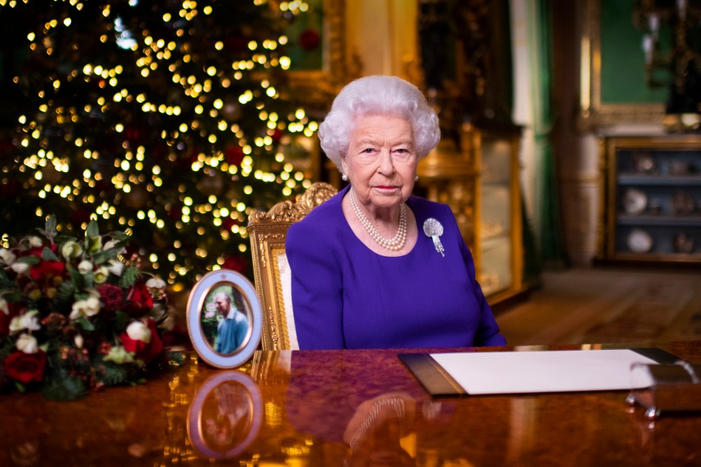 A rainha Elizabeth II em sua transmissão de Natal de 2020