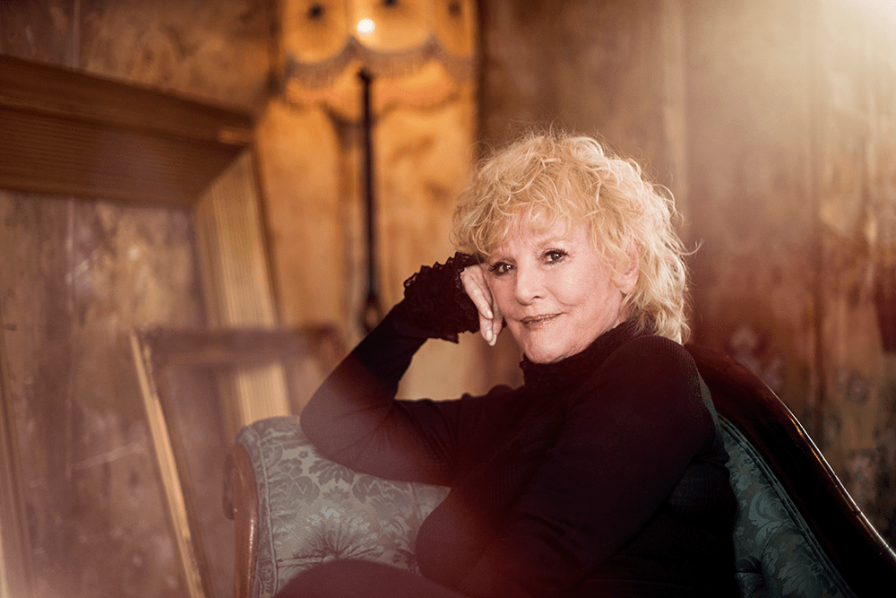 A cantora britânica Petula Clark