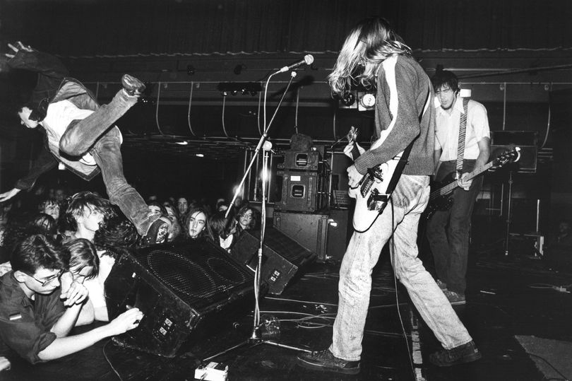 Imagens do segundo show do Nirvana na Inglaterra, em 1989 -