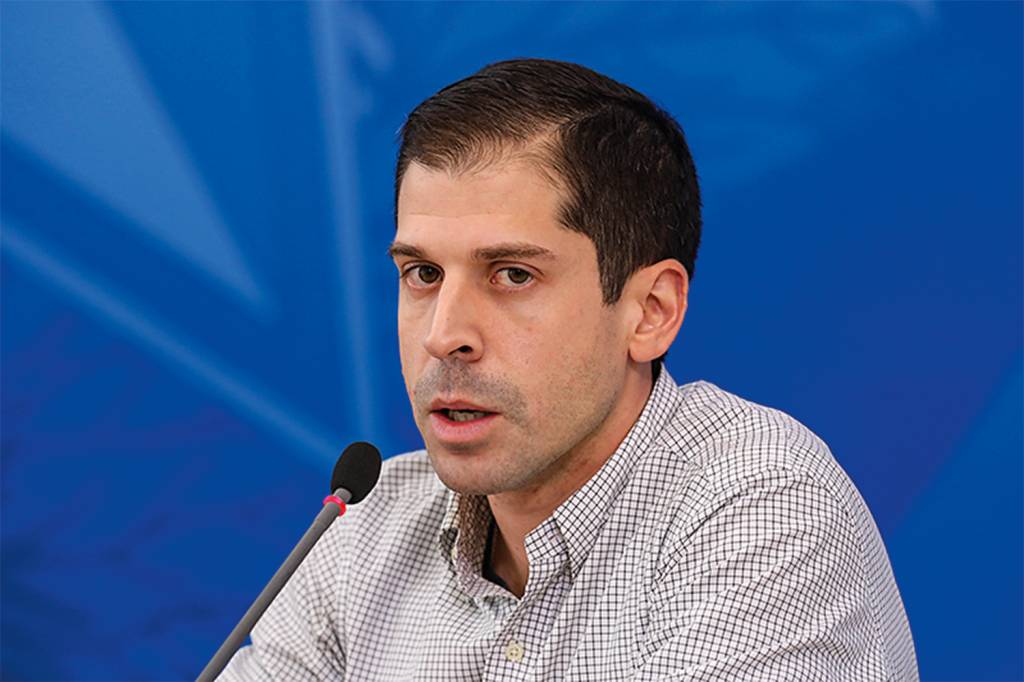 “É um negócio monstruoso”, diz secretário sobre estatais deficitárias