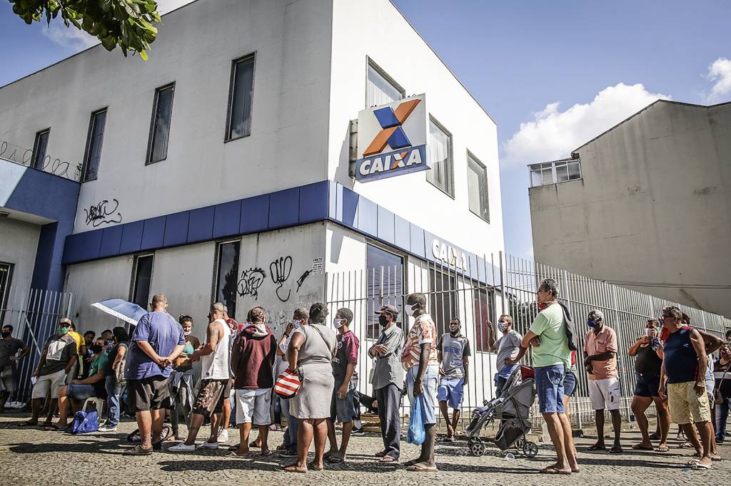 Auxílio emergencial deve ser votado no Senado na terça, 2 de março