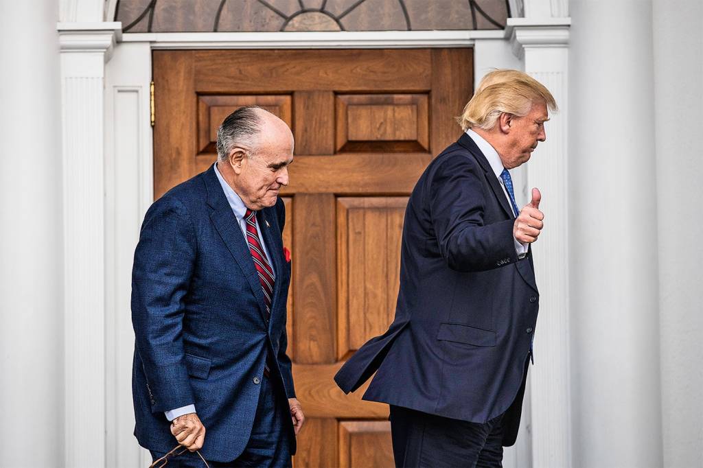 Donald Trump e o advogado Rudolph Giuliani
