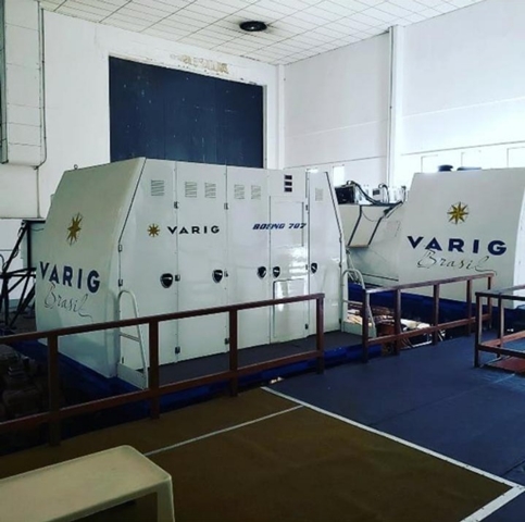 Centro de treinamento da Varig, com simuladores de voo, vai a leilão