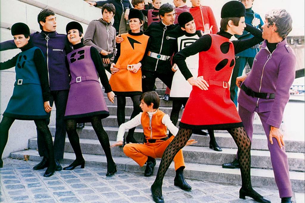 cardin Estilo futurista de Pierre Cardin