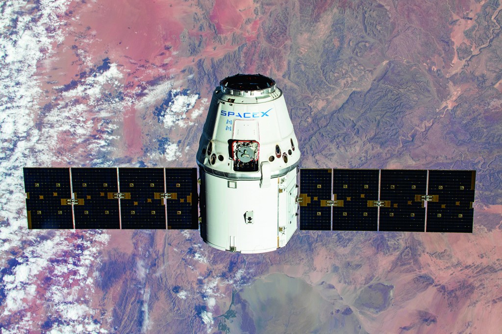 NOVA ÓRBITA - Cápsula Dragon da SpaceX: parceria com a Nasa -