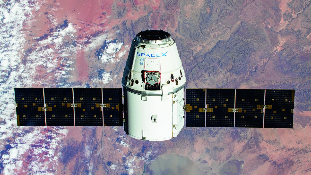 NOVA ÓRBITA - Cápsula Dragon da SpaceX: parceria com a Nasa -