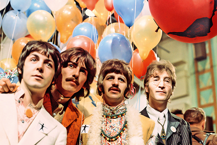 QUARTETO - Paul (à esq.) com os Beatles: “Fui o sujeito que destruiu a banda” -
