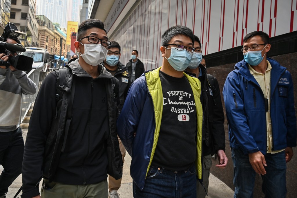 Ativista Ben Chung é preso em Hong Kong. 06/01/2021