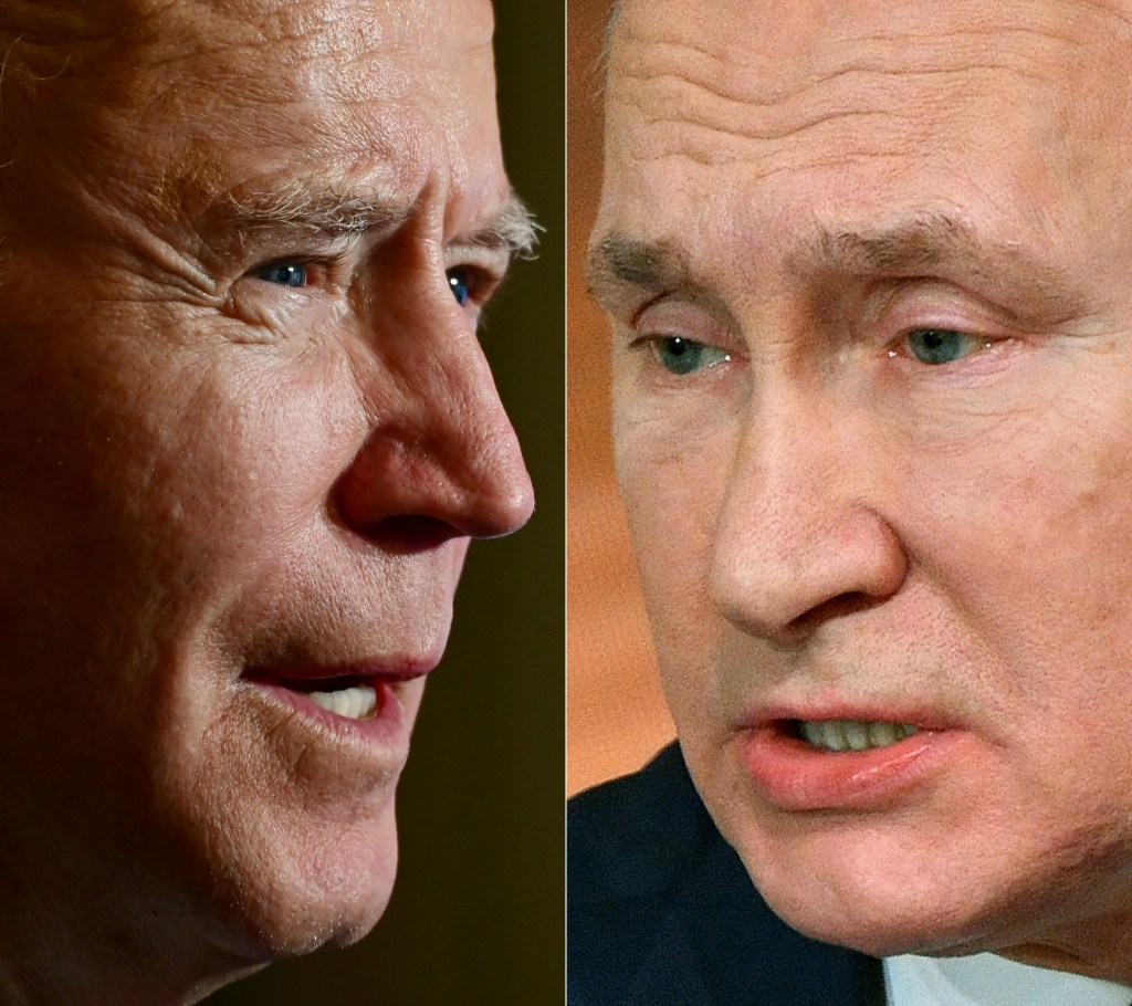Joe Biden (esq.) e Vladimir Putin - 26/01/2020