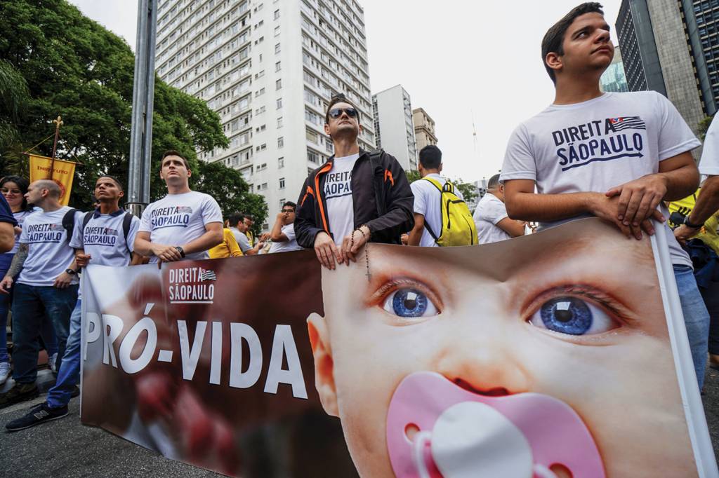 REAÇÃO - Ato contra o aborto em São Paulo: a pressão conservadora tem ameaçado direitos conquistados pelas mulheres -