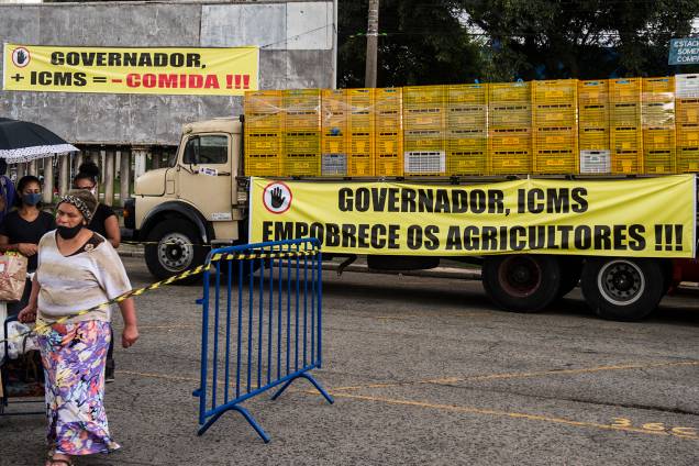 Comerciantes do entreposto protestaram contra a iniciativa de Doria de promover aumento do ICMS - Comerciantes do entreposto protestaram contra a iniciativa de Doria de promover aumento do ICMS -