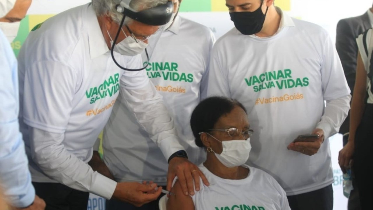 Início da vacinação em Goiás