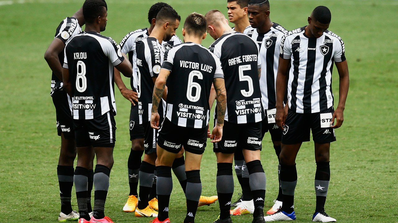 Botafogo tem dificuldades na Série B -