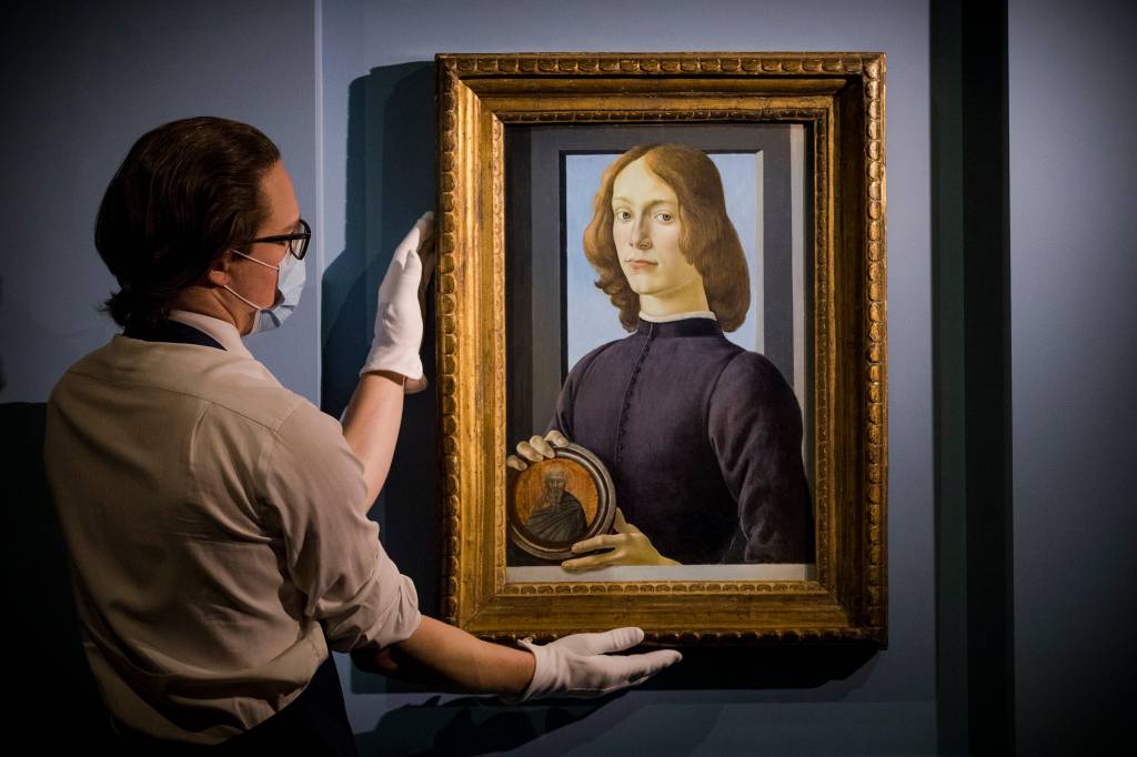 Quadro do renascentista Sandro Botticelli se torna o mais caro do artista ao ser leiloado por 92,2 milhões de dólares -
