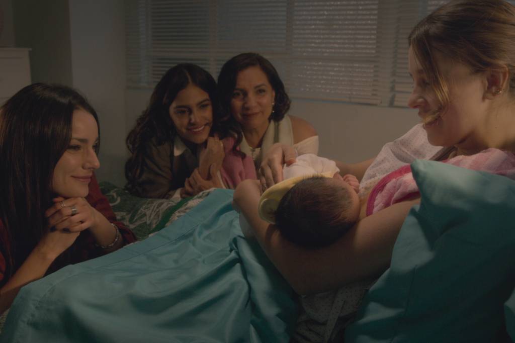 Cena da série 'Mãe Só Tem Duas', da Netflix