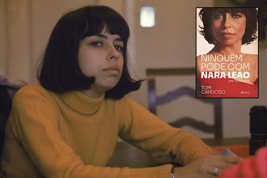 FOLCLÓRICO - Coppola (no centro) na série: vida do agente e amigo de Maradona