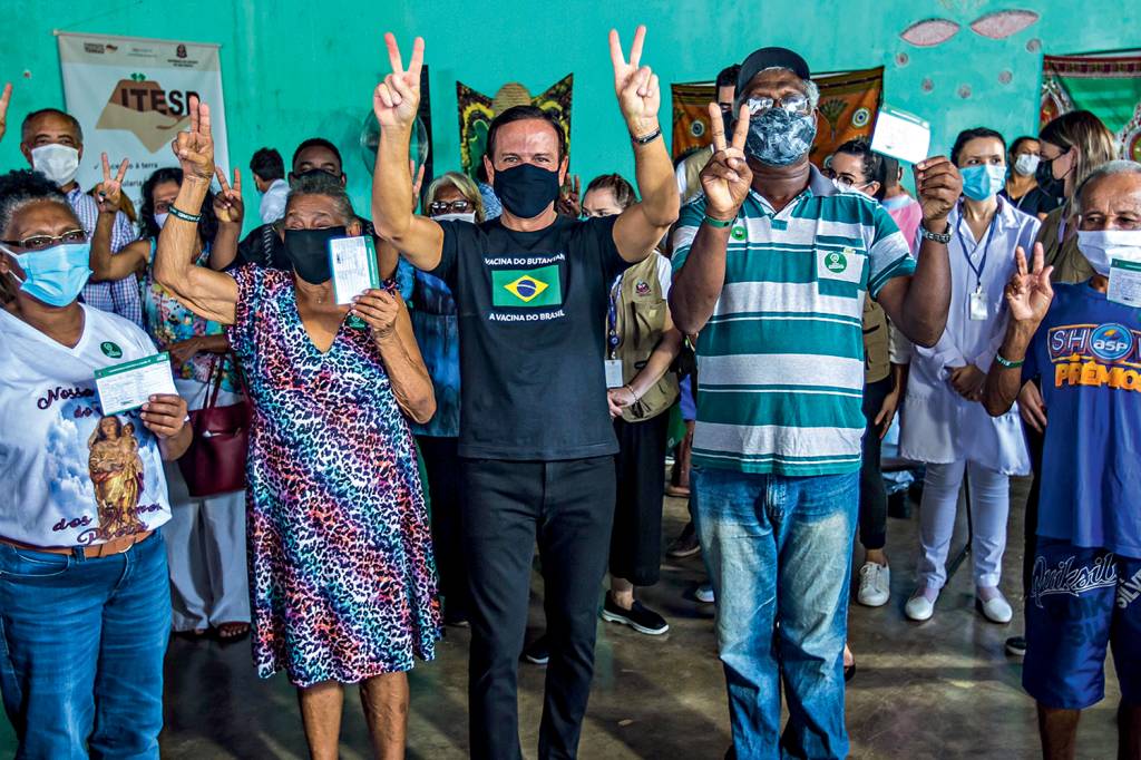 Vacinaçåo na Comunidade Quilombola Ivaporunduva em Eldorado VITÓRIA - Doria: insistência com a vacinação fez o tucano ganhar pontos em sondagens para 2022 -