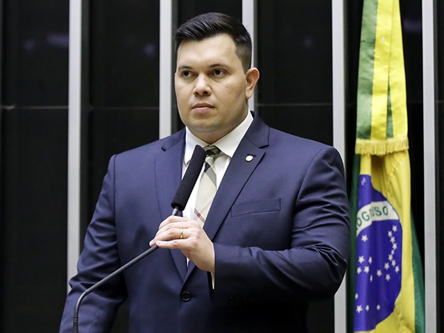 O deputado federal Acácio Favacho.