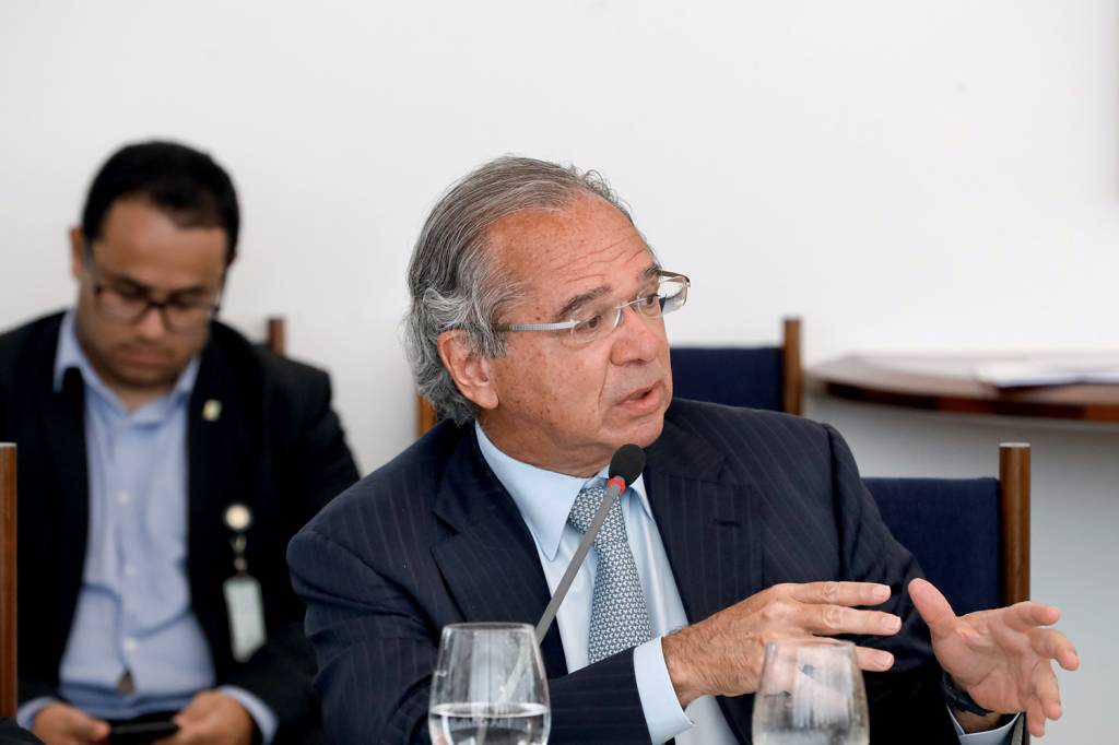 EXPECTATIVA - Paulo Guedes: agenda liberal viabiliza crescimento e renda -