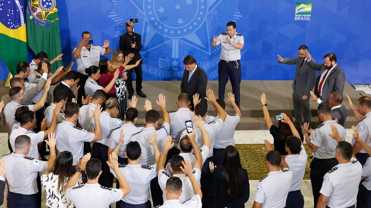 Jair Bolsonaro em encontro com Policiais Militares do DF, no Palácio do Planalto -
