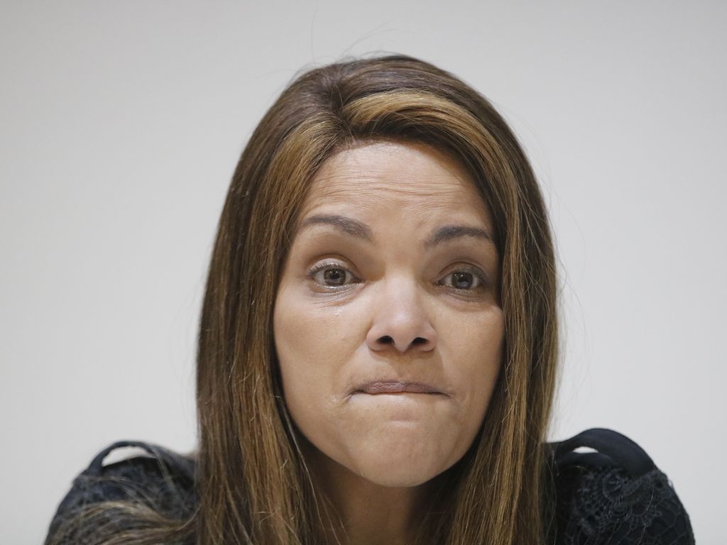 Caso Flordelis: julgamento descamba para bate boca entre defesa e acusação