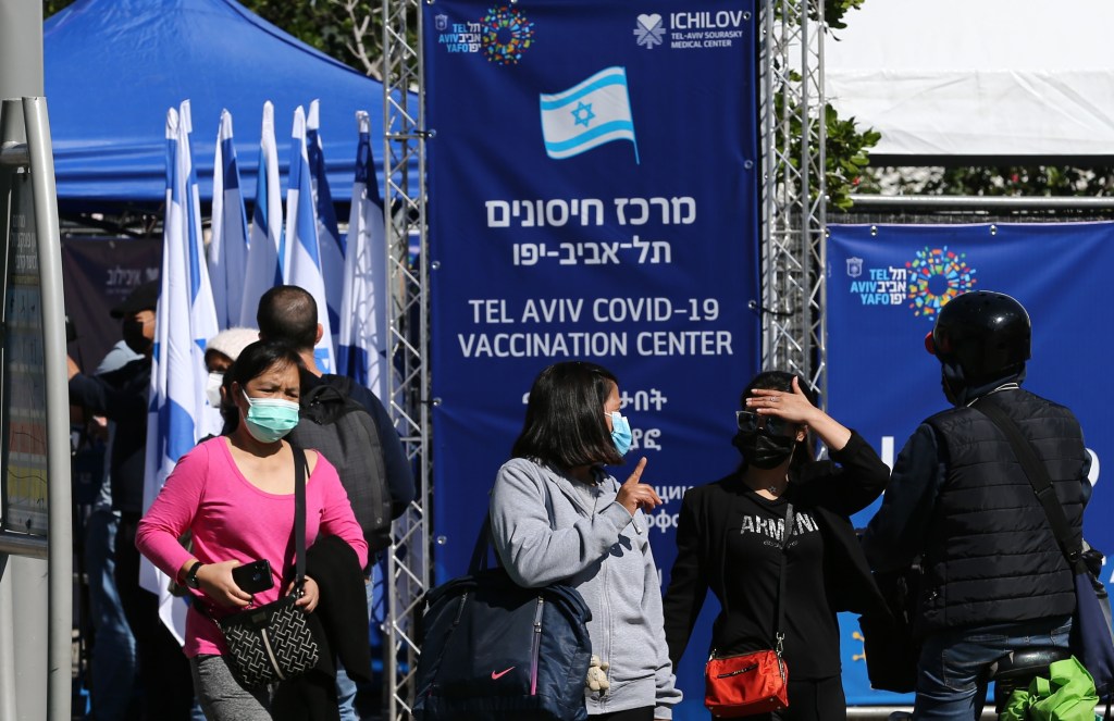 Centro para vacinação contra a Covid-19 em Tel Aviv, Israel. 10/02/2021