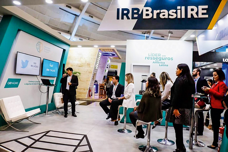 IRB - Cópia mal-sucedida: no Brasil, os nerds tentaram turbinar o preço dos papéis da resseguradora, mas a iniciativa não deu resultados. O sistema brasileiro tem proteção mais segura -