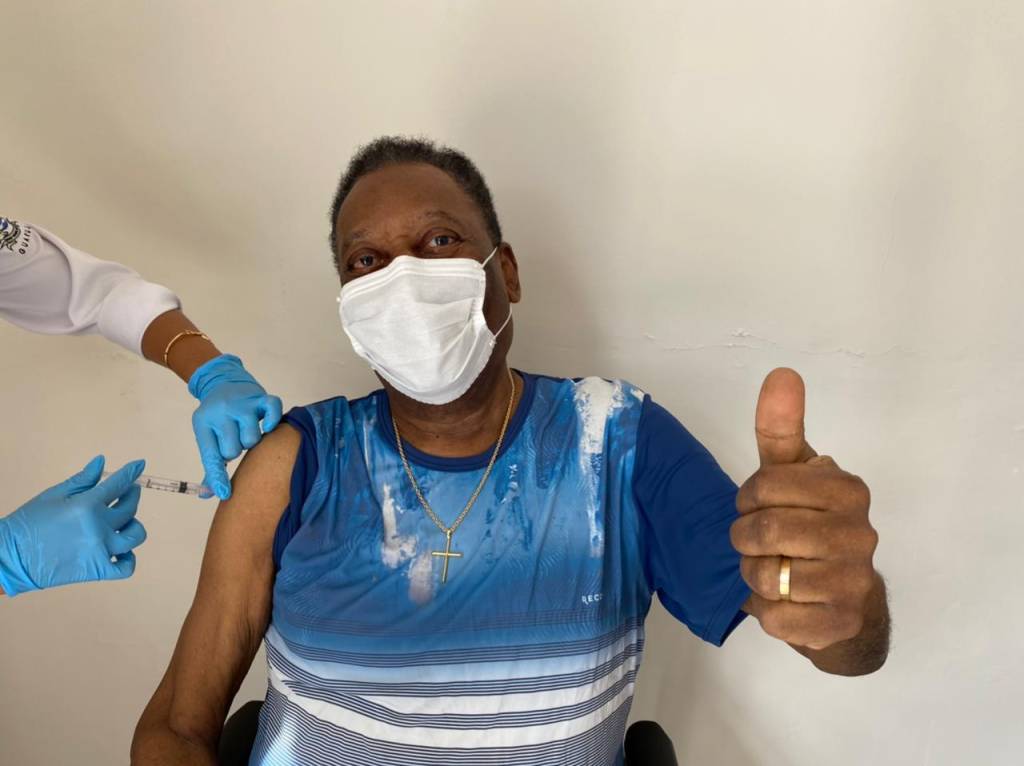 Vacinar o Brasil (por Cristovam Buarque)