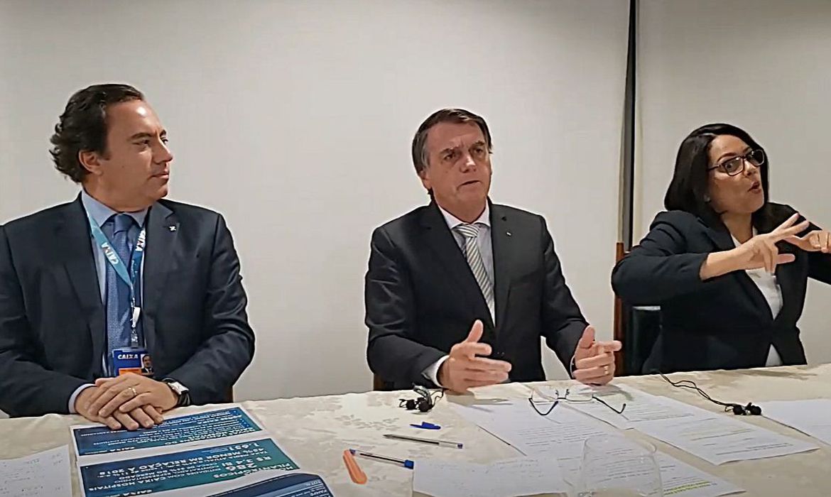 Presidente Jair Bolsonaro em live nas redes sociais - 18/03/2021