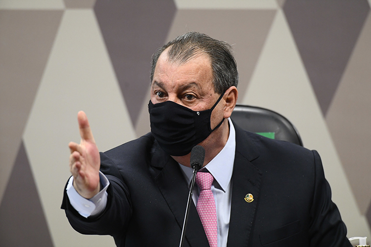 O senador Omar Aziz durante sessão da CPI da Covid, em Brasília -