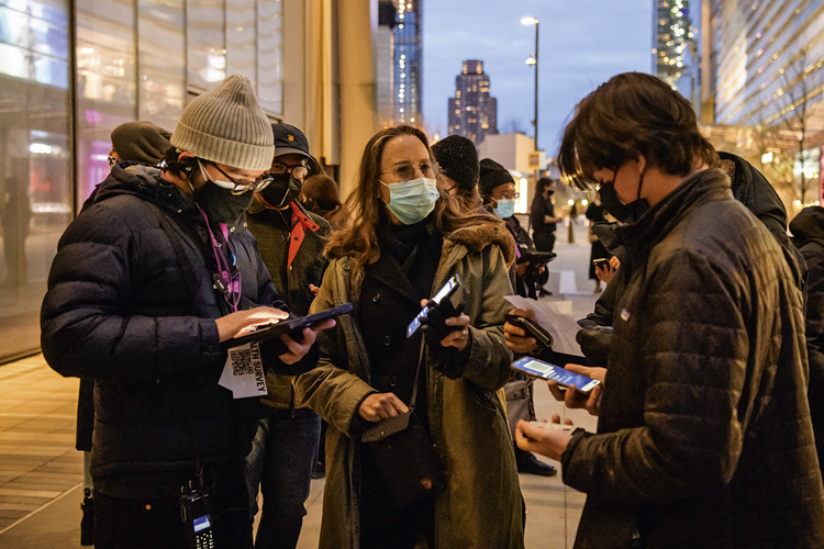 RECOMEÇO - Nova York: o Excelsior Pass, já em vigor, libera a presença de vacinados em locais com grande público -