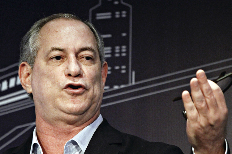 França suspende voos do Brasil e Ciro terá de apoiar Lula