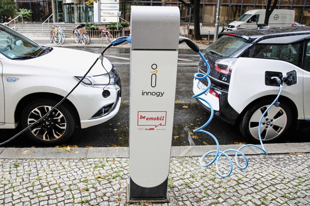 Parceria entre Unidas e EDP possibilitará aluguel de carros 100% elétricos  - Info Sistemas